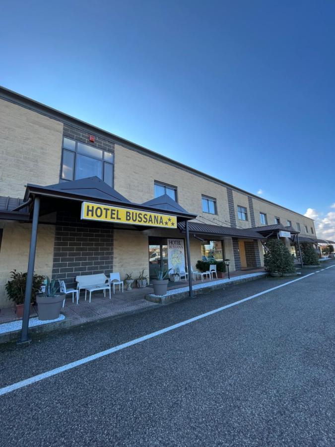 Hotel Bussana ポルト・トッレ エクステリア 写真