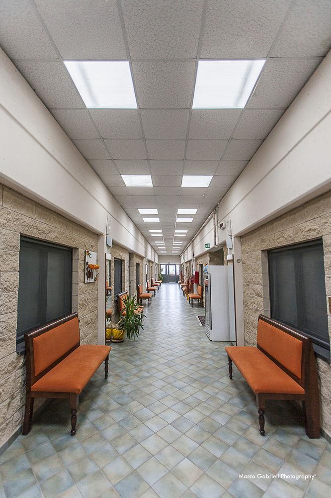 Hotel Bussana ポルト・トッレ エクステリア 写真