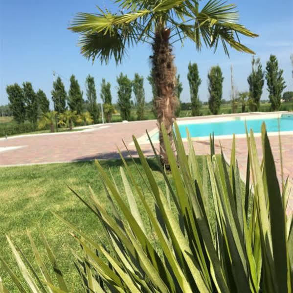 Hotel Bussana ポルト・トッレ エクステリア 写真